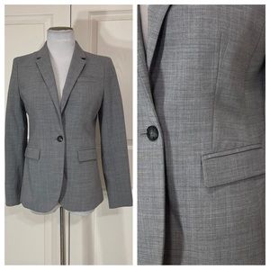 Banana Republic light grey blazer